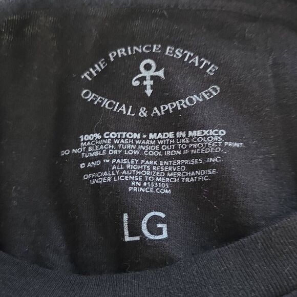 The Prince Estate Unisex Sz Lrge Black Purple Rain Prince & the Revolution Shirt - Picture 4 of 4